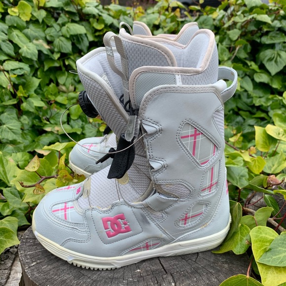 DC Girl’s Scout BOA Snowboard Boots - Picture 4 of 11